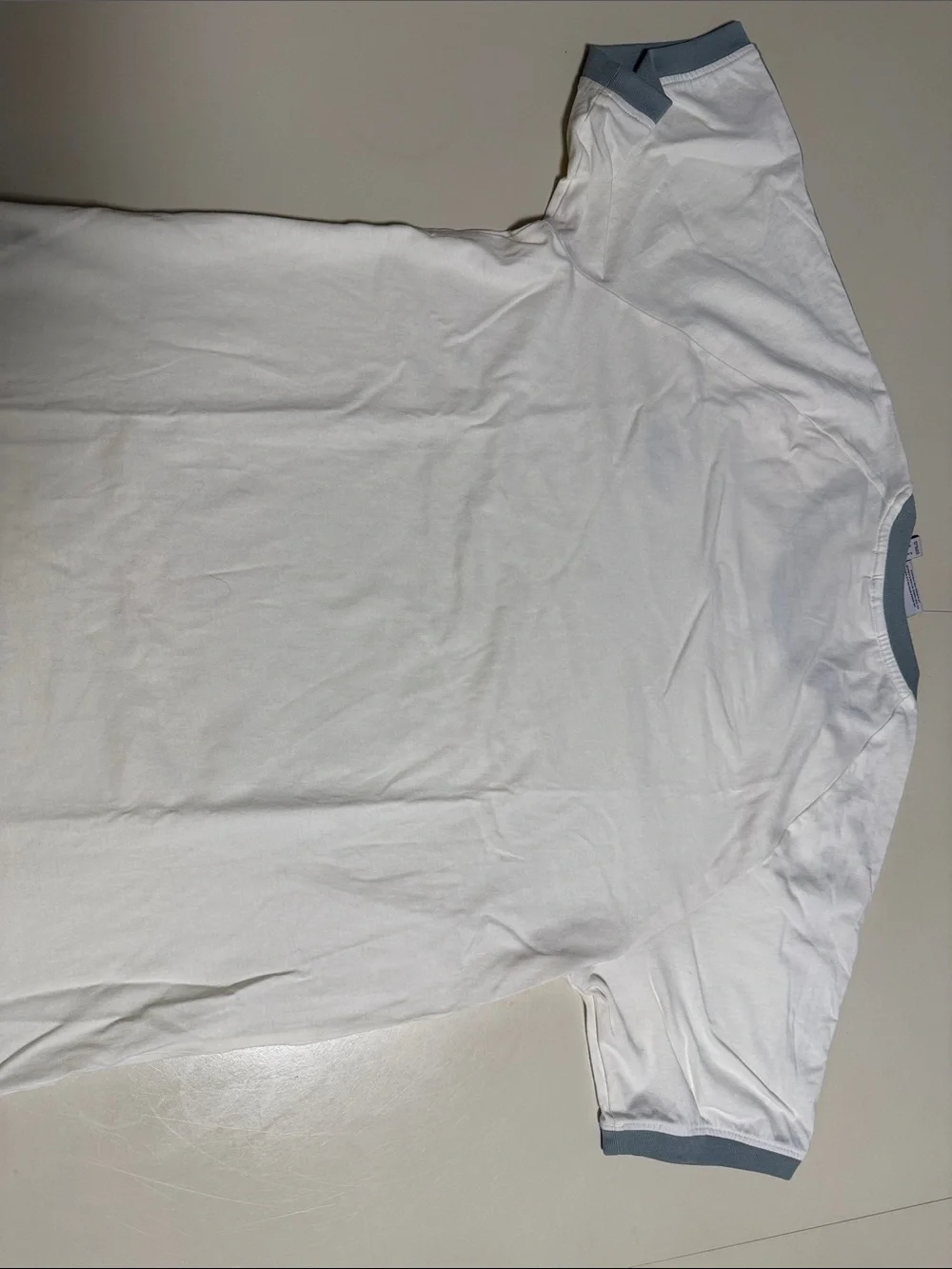 adidas tshirt men size S
